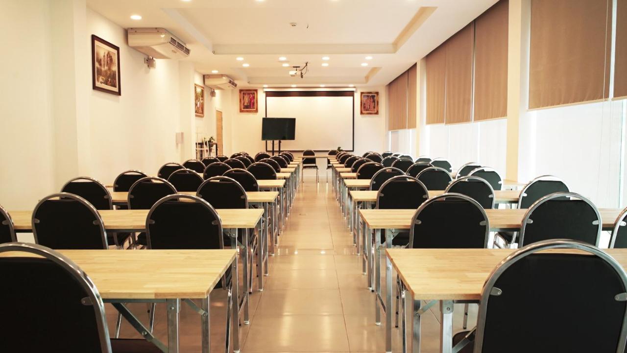 The White Garden Premier Saraburi Hotel Ban Dao Ruang  Exterior foto